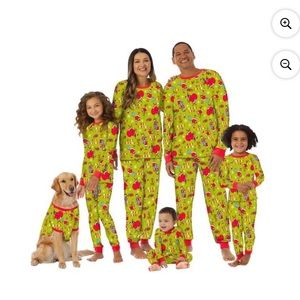 NWT Christmas Grinch PJ Set Family Pajamas Women’s Size Small Green Red Holiday